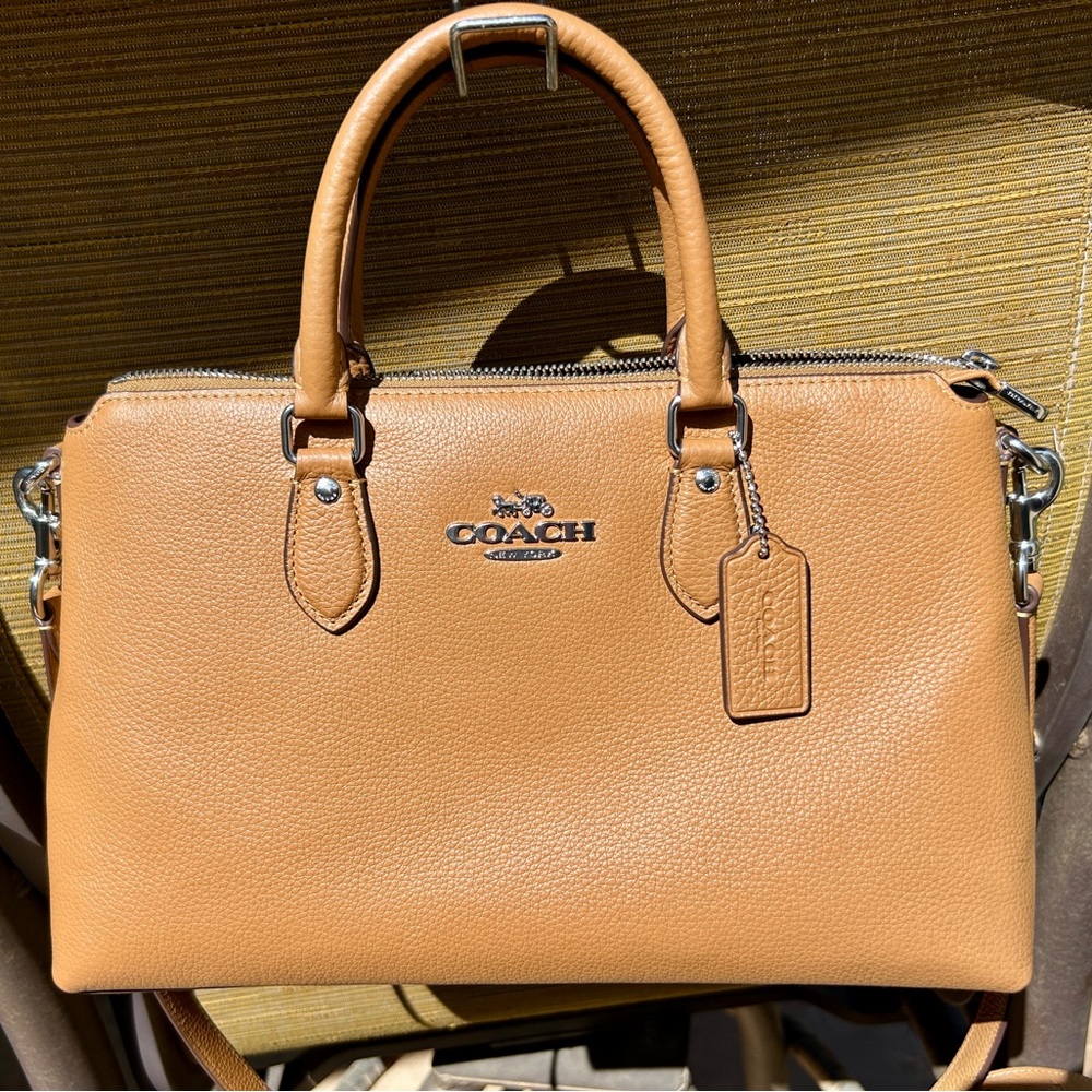 Coach Georgia Satchel Bag - Lt Saddle Like New
